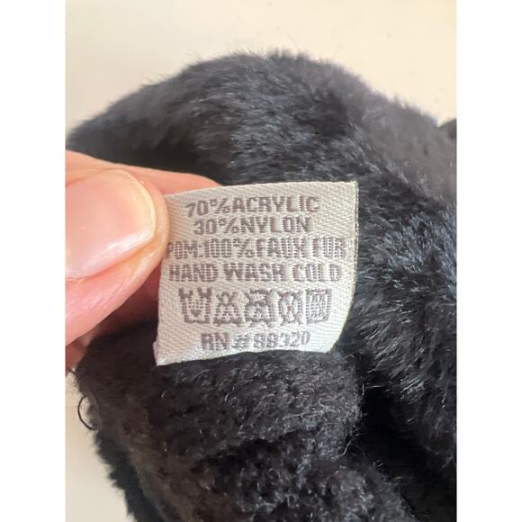 C.C. Cable Knit Beanie with a Faux Fur Pom-Pom and Cuff Black one Size - Picture 8 of 10